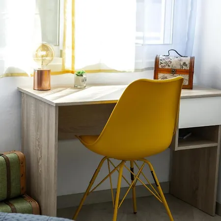 Lovely 3-bedroom In Prokymea Court Appartement *