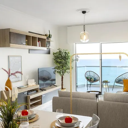 Lovely 3-bedroom In Prokymea Court Appartement *